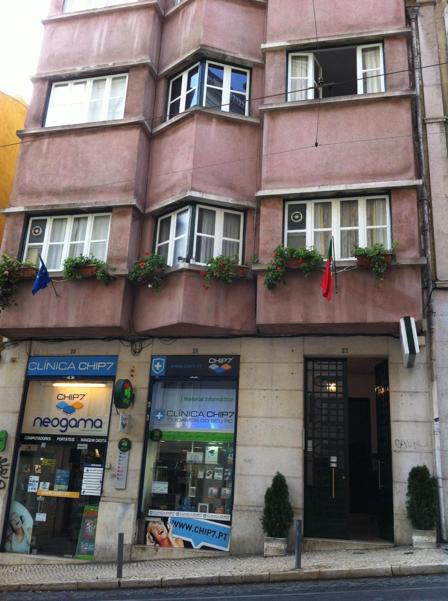 레지덴셜 발렌티나 호텔 리스본 외부 사진 The headquarters of the party in Madrid